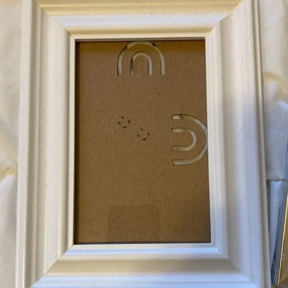 Ikea 4 x 6‎ inch frames. Set of 2